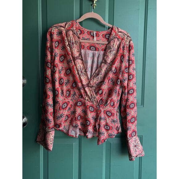 Free People Small Falling for You Floral Print Peplum Top Excellent Condition - Picture 3 of 9